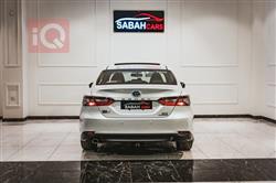 تۆیۆتا کامری